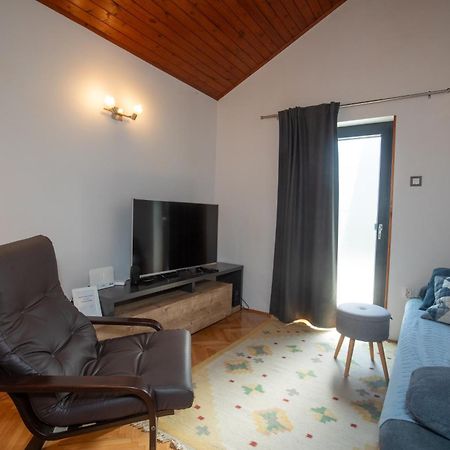 Apartmani Nena I Branko بريمونتيرا المظهر الخارجي الصورة