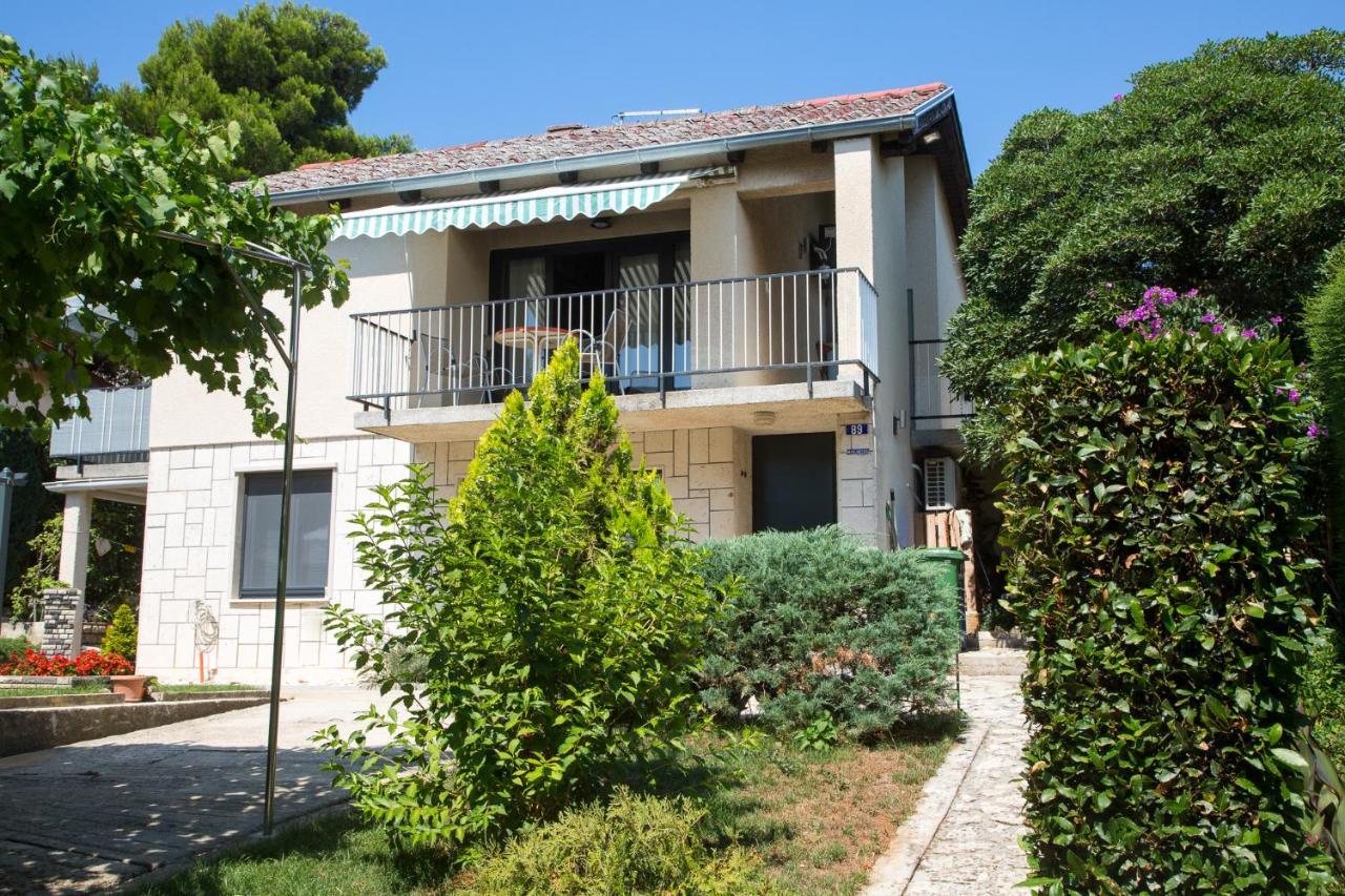 Apartmani Nena I Branko بريمونتيرا المظهر الخارجي الصورة
