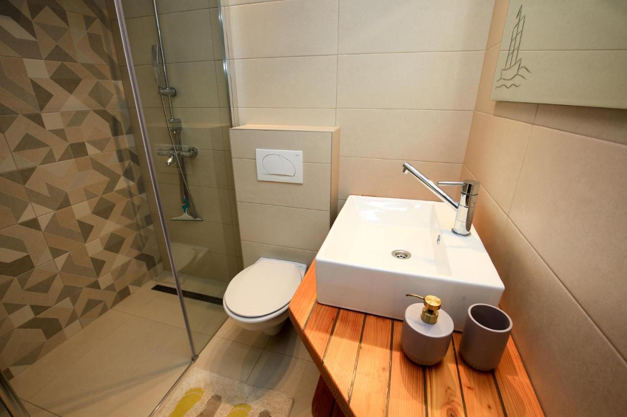 Apartmani Nena I Branko بريمونتيرا المظهر الخارجي الصورة