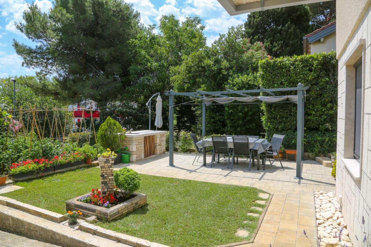 Apartmani Nena I Branko بريمونتيرا المظهر الخارجي الصورة