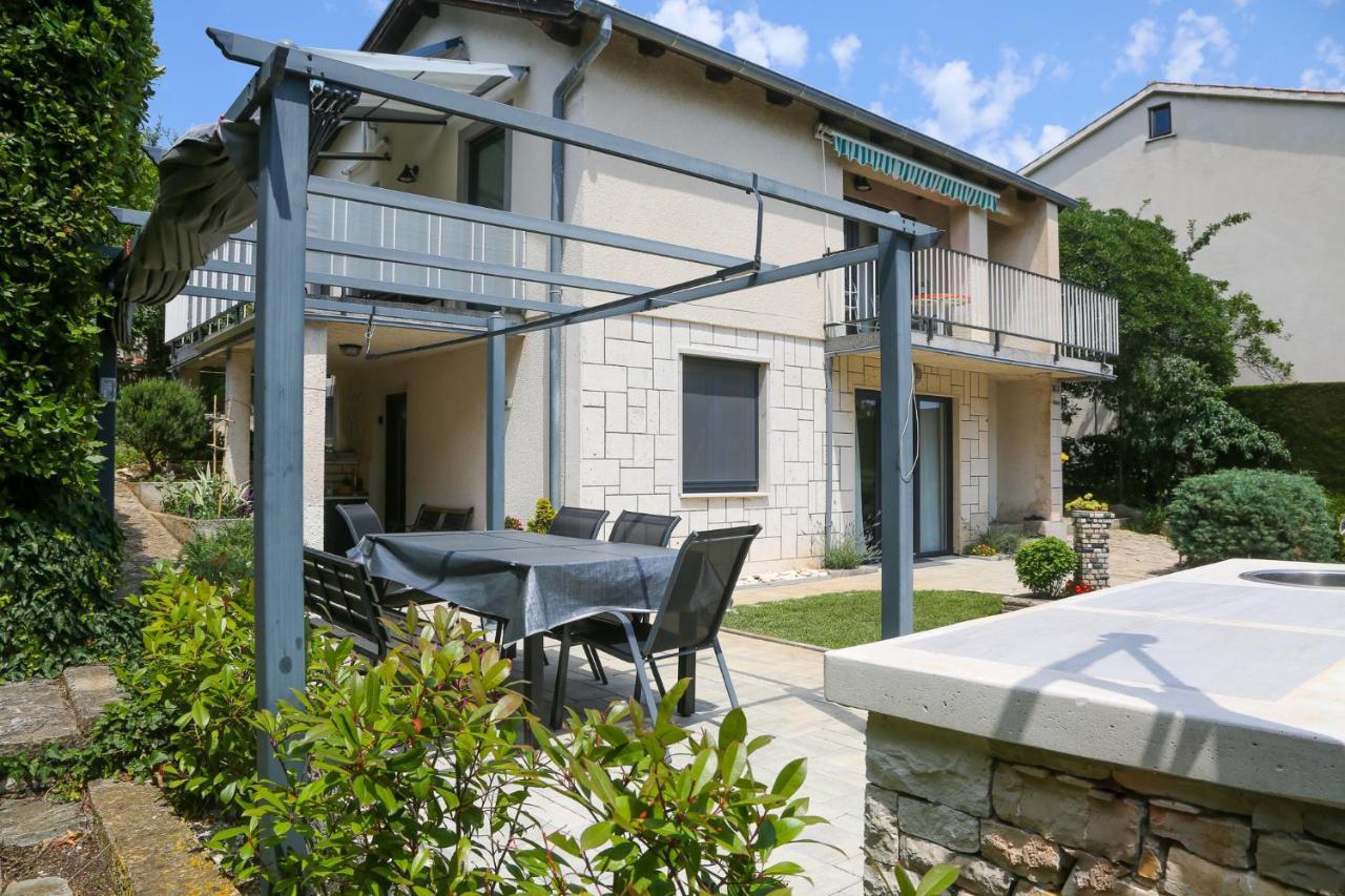 Apartmani Nena I Branko بريمونتيرا المظهر الخارجي الصورة