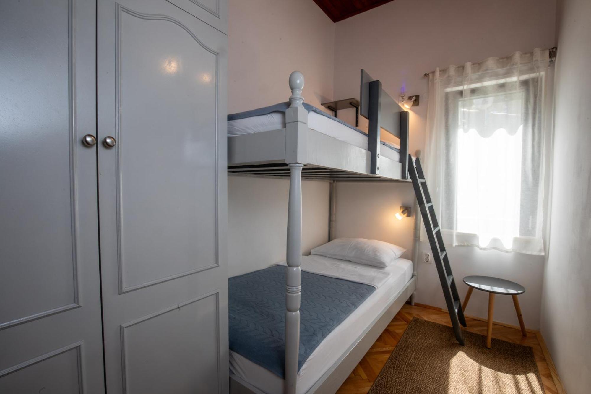 Apartmani Nena I Branko بريمونتيرا المظهر الخارجي الصورة