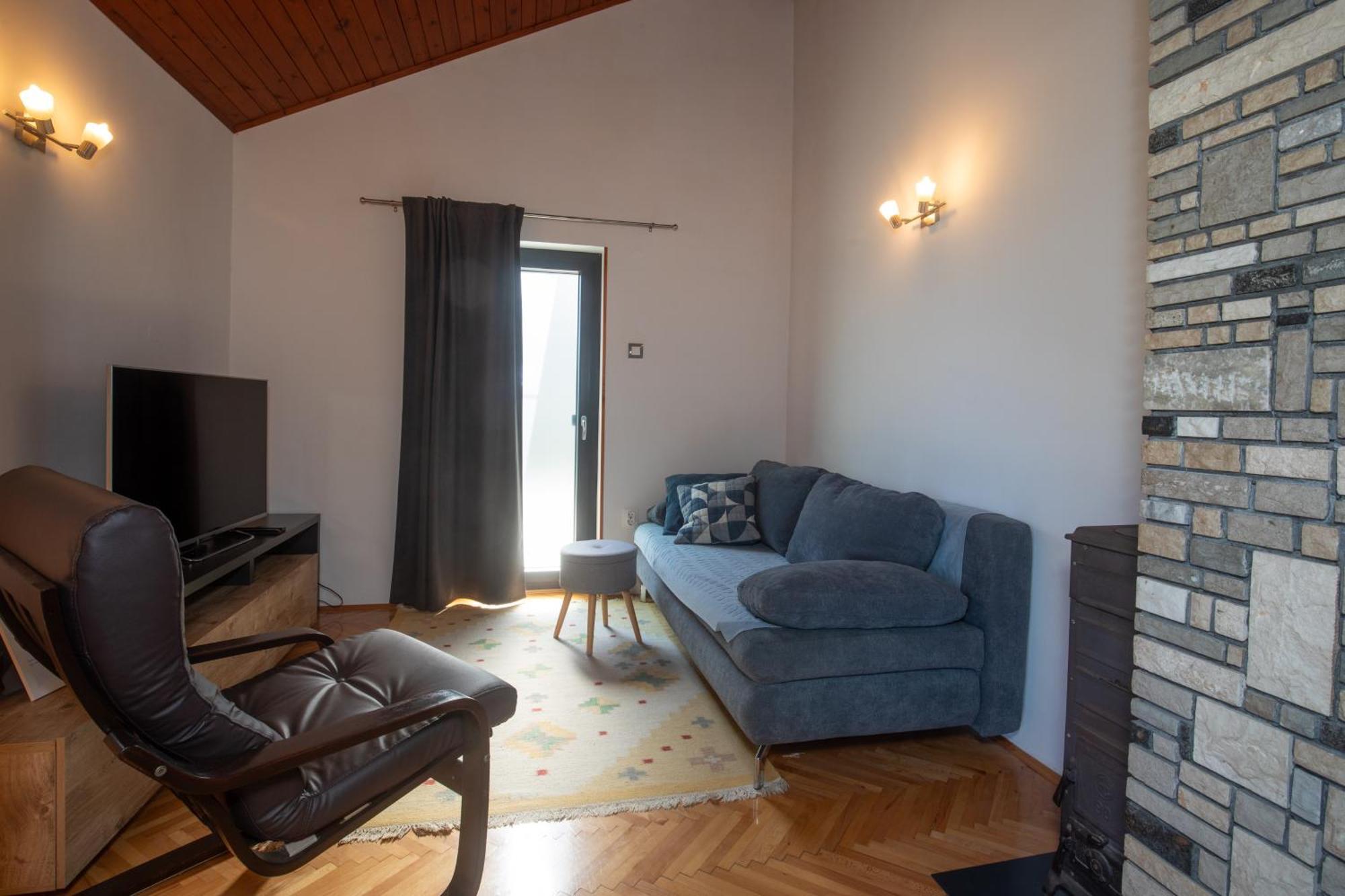 Apartmani Nena I Branko بريمونتيرا المظهر الخارجي الصورة